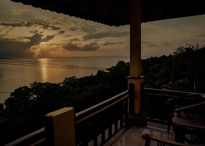 Acarya Bungalows ホリデーパーク