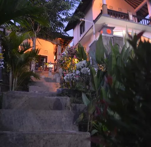 Acarya Bungalows ホリデーパーク アメッド